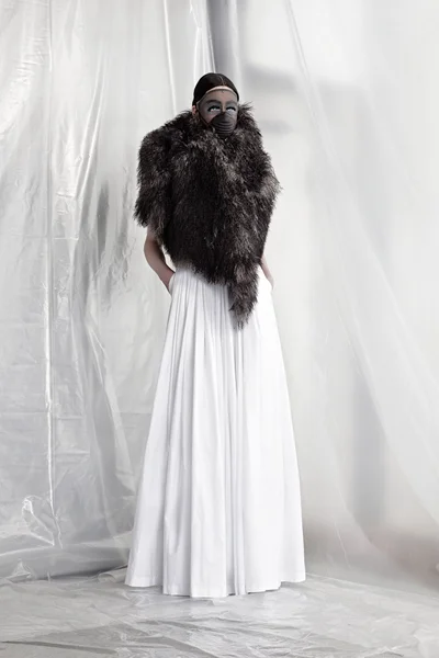 Look 10